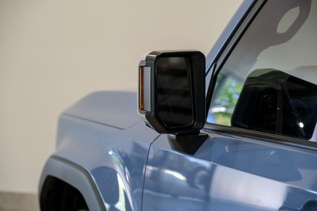 2025 Toyota Land Cruiser Premium