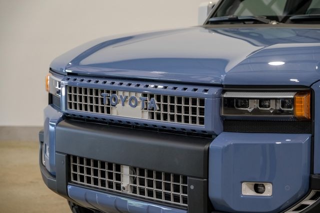 2025 Toyota Land Cruiser Premium