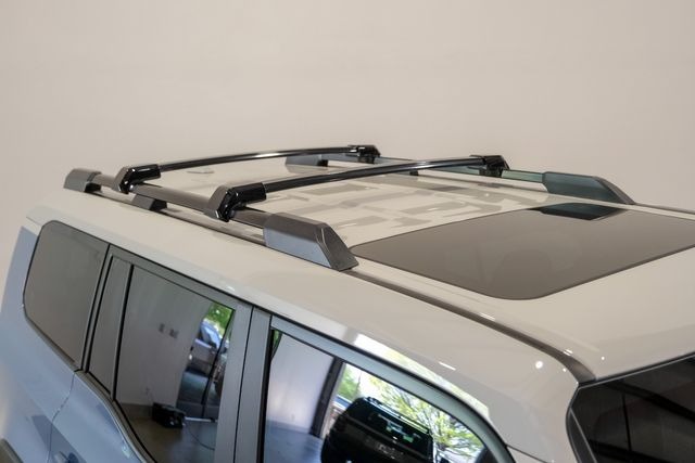 2025 Toyota Land Cruiser Premium