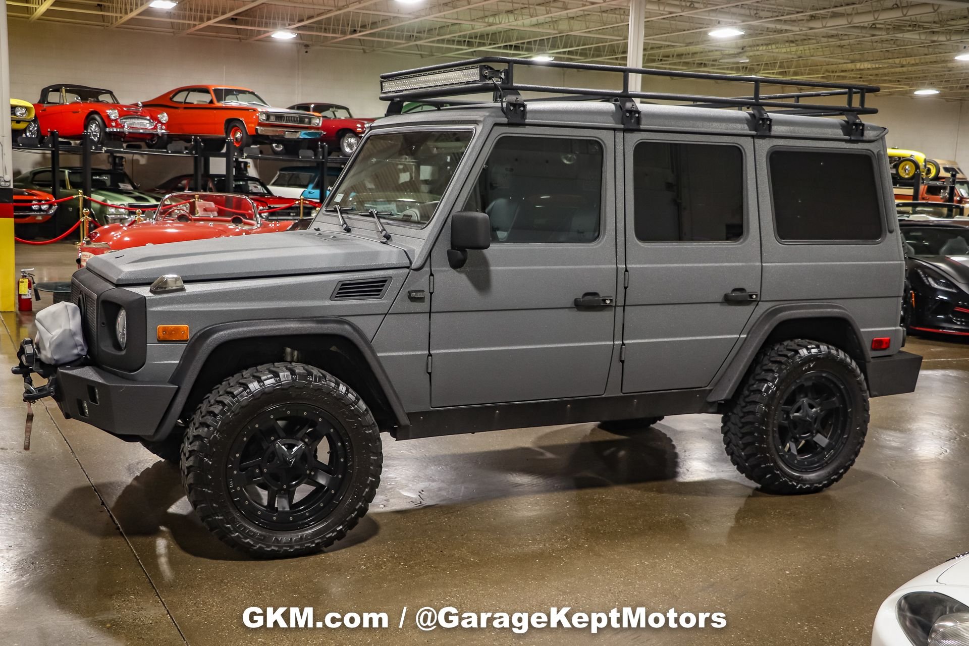 Sold: 2002 Mercedes-Benz G500