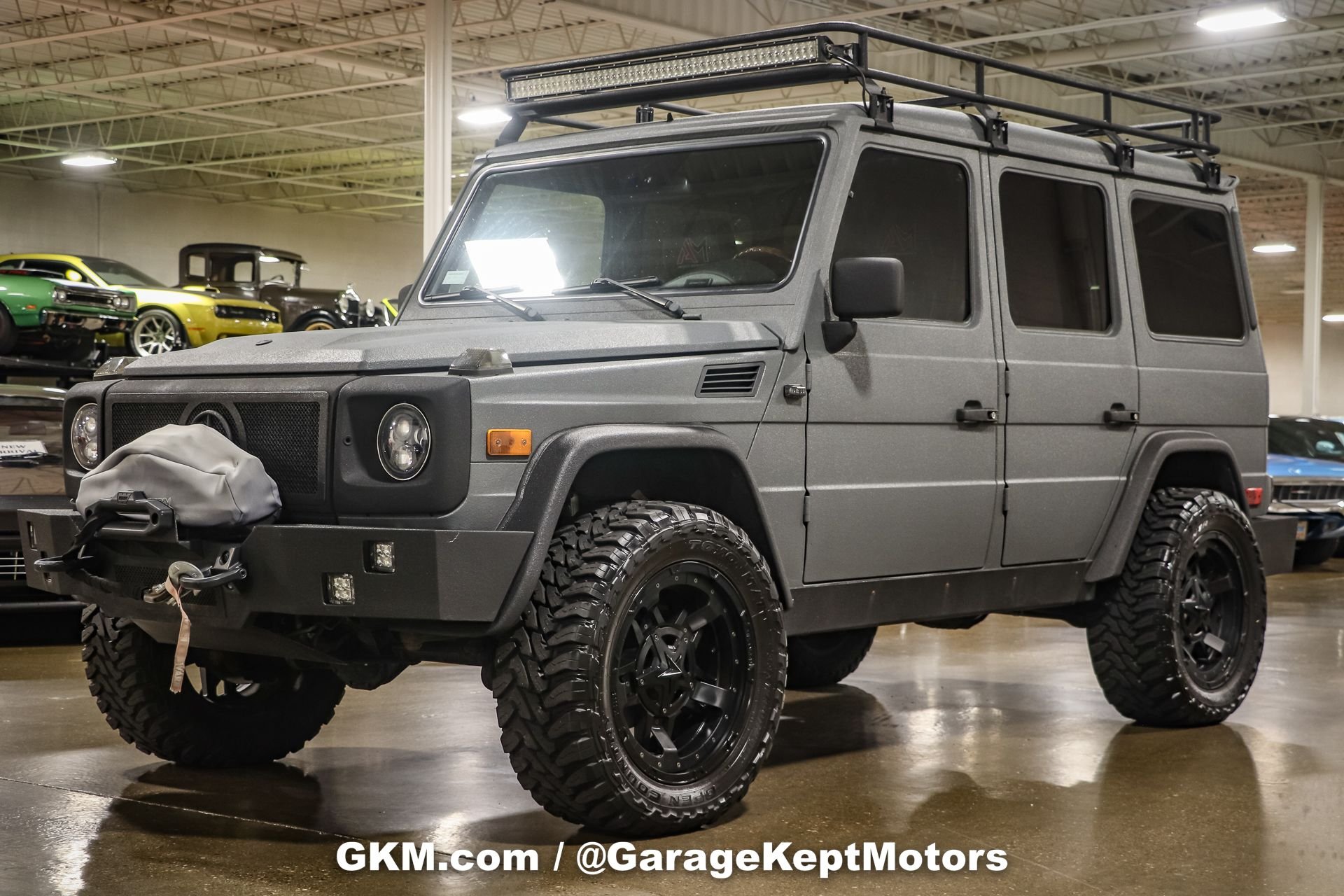 Sold: 2002 Mercedes-Benz G500