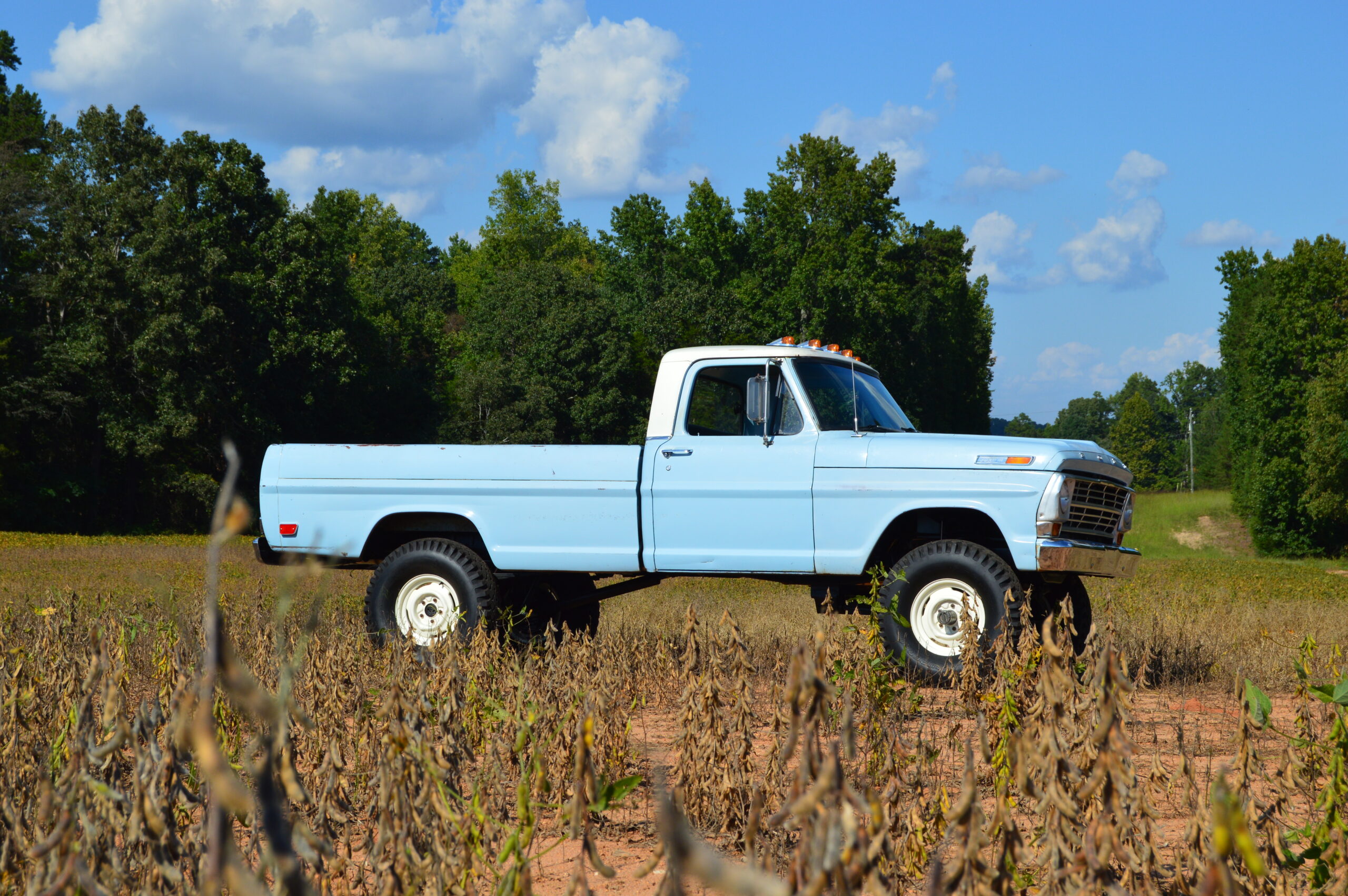 Sold: 1969 Ford F-100 4x4