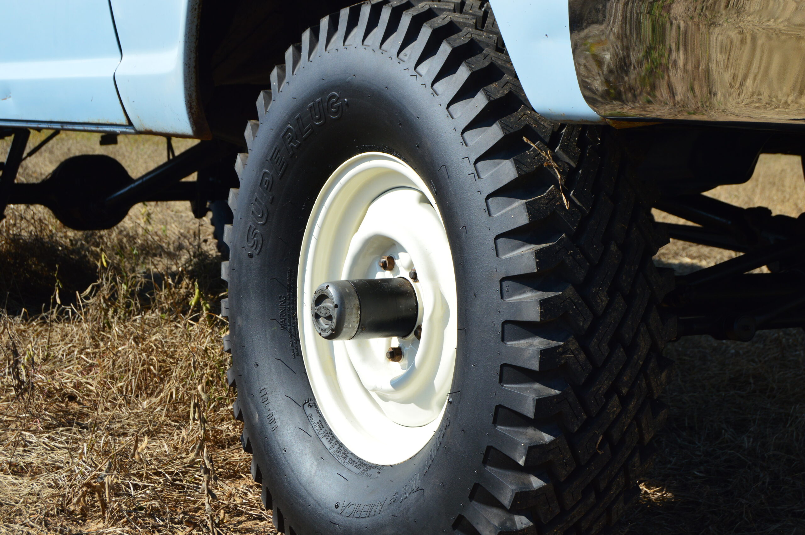 Sold: 1969 Ford F-100 4x4