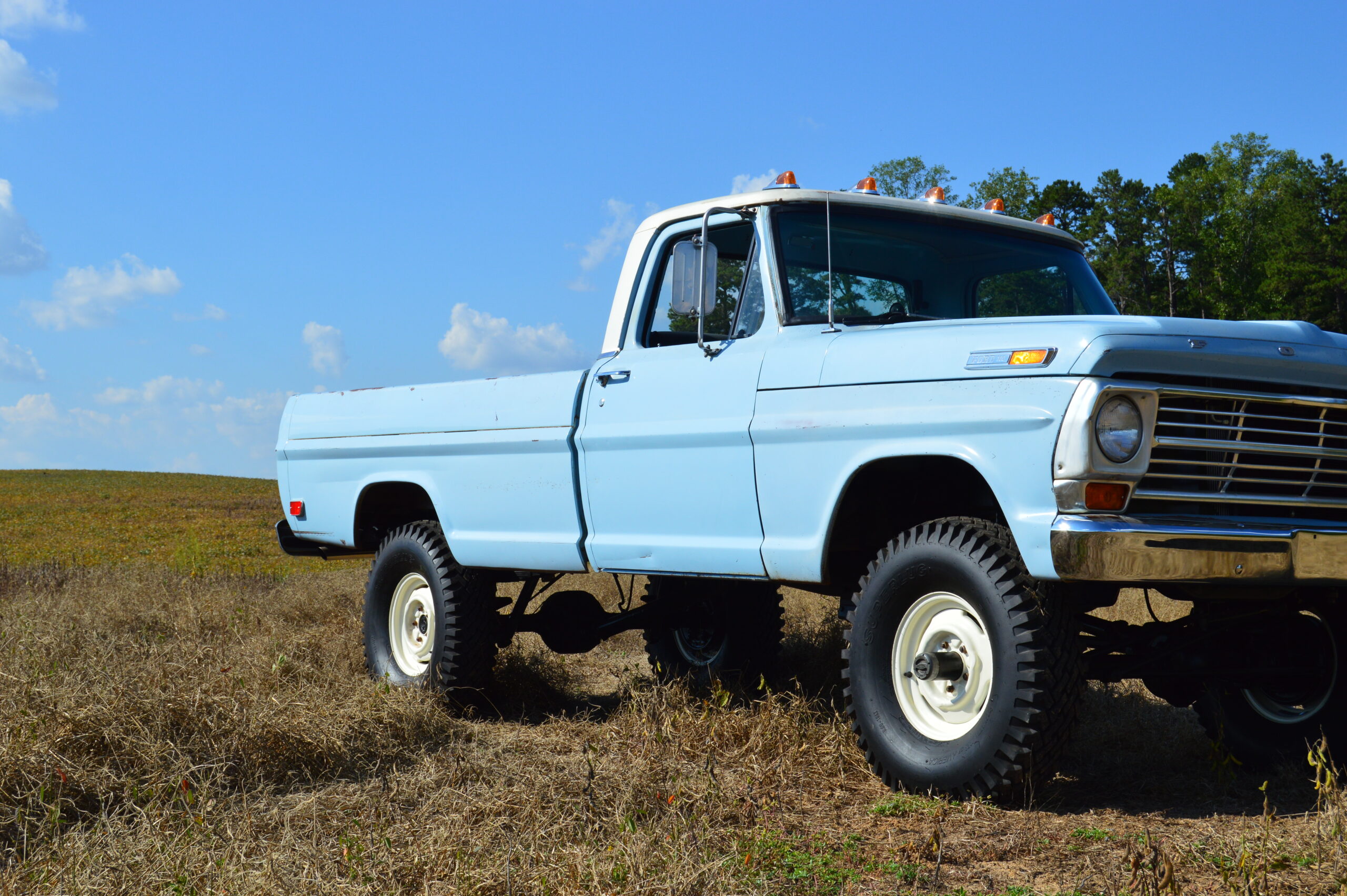 Sold: 1969 Ford F-100 4x4