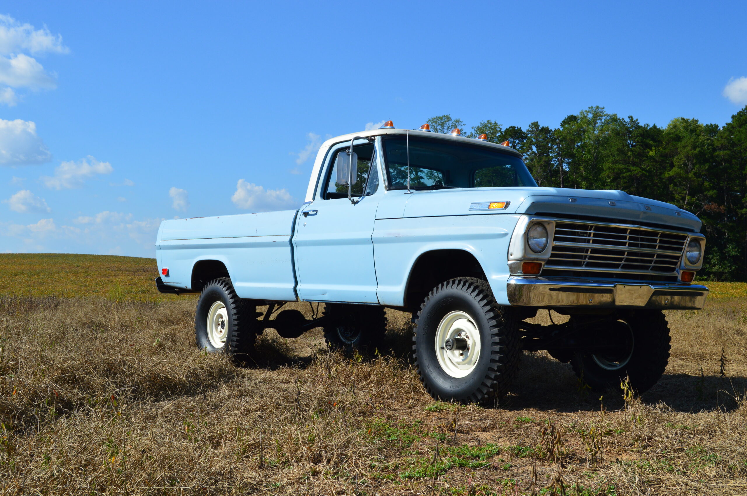 Sold: 1969 Ford F-100 4x4