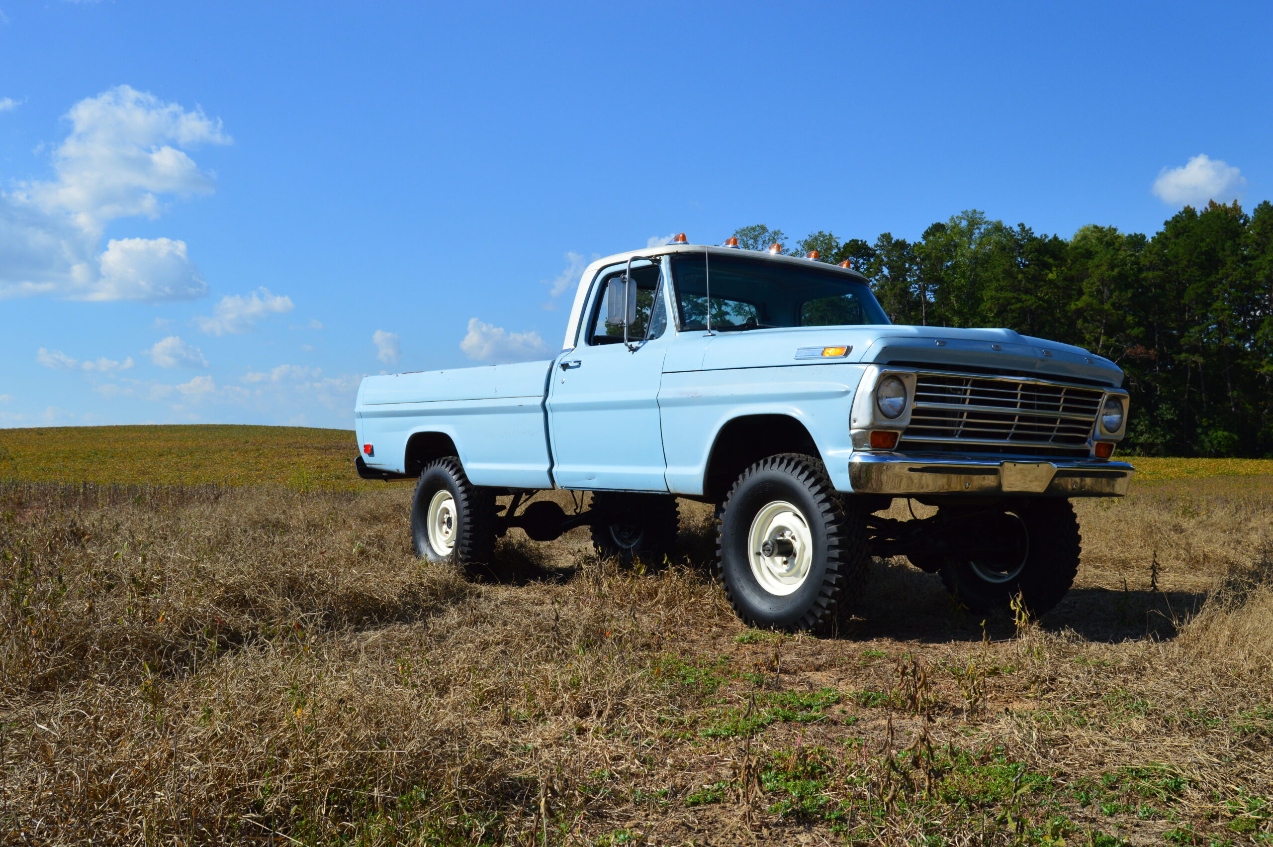 Sold: 1969 Ford F-100 4x4