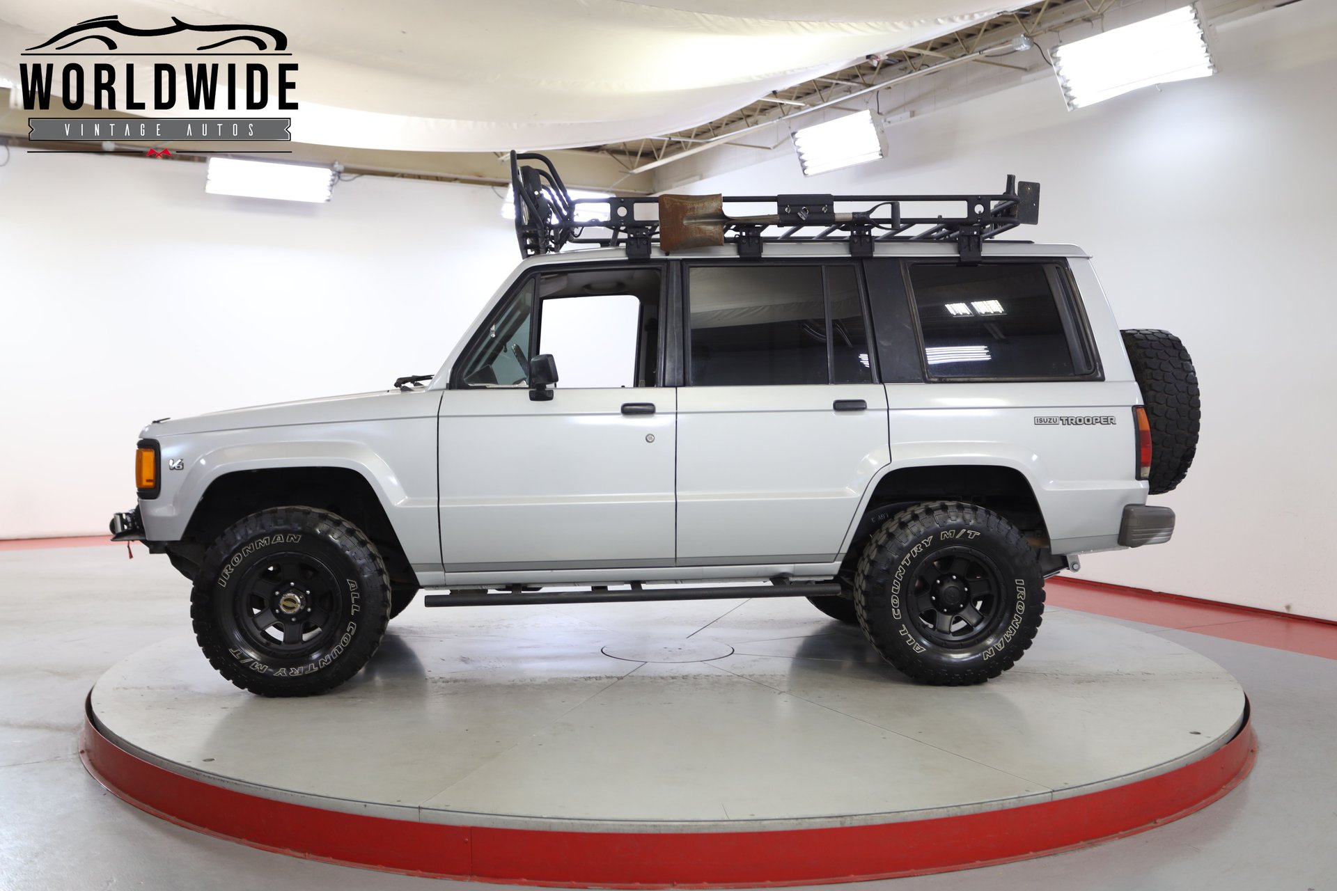 Sold: 1990 Isuzu Trooper 4x4