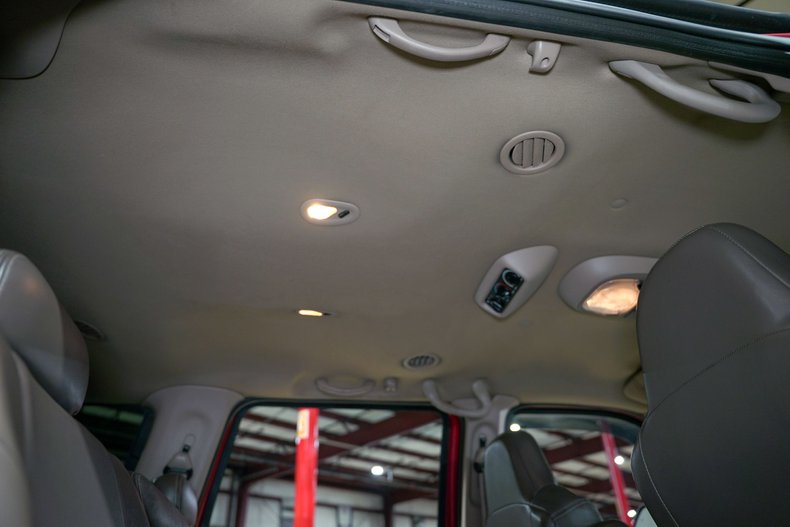 2004 Ford Excursion Eddie Bauer