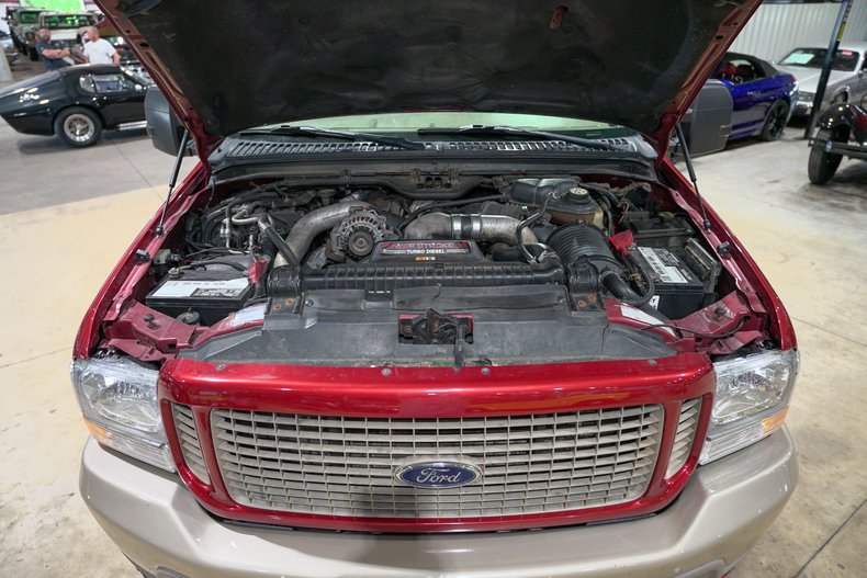 2004 Ford Excursion Eddie Bauer - 2