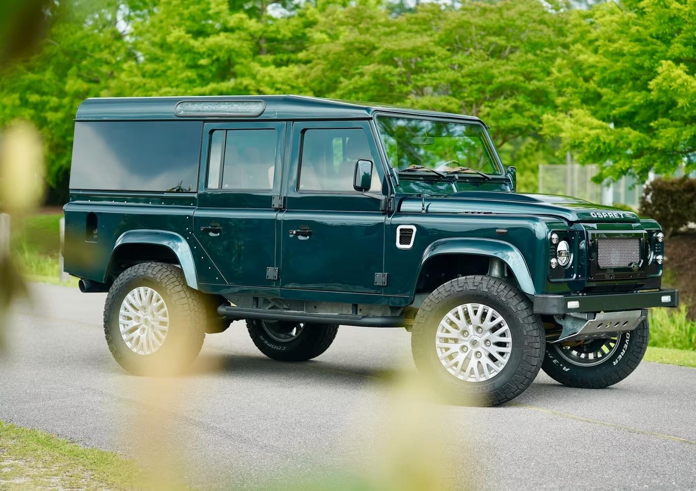 1993 Land Rover Defender 110 Station Wagon - 2