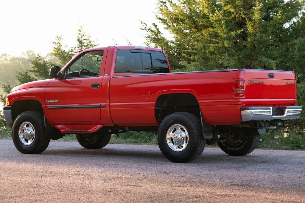 Sold: 2002 Dodge Ram 2500
