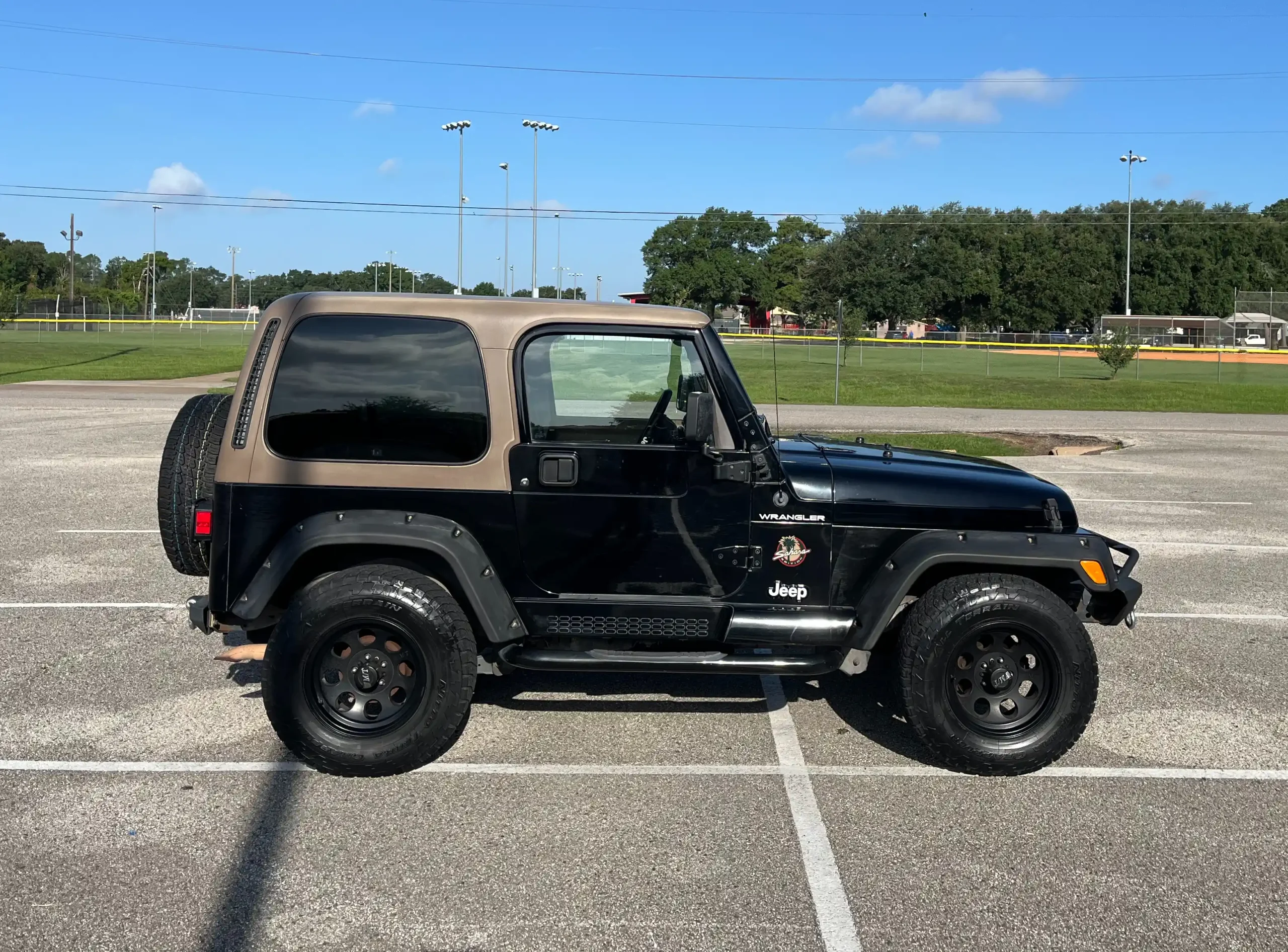 Sold: 2002 Jeep Wrangler Sahara TJ 4×4