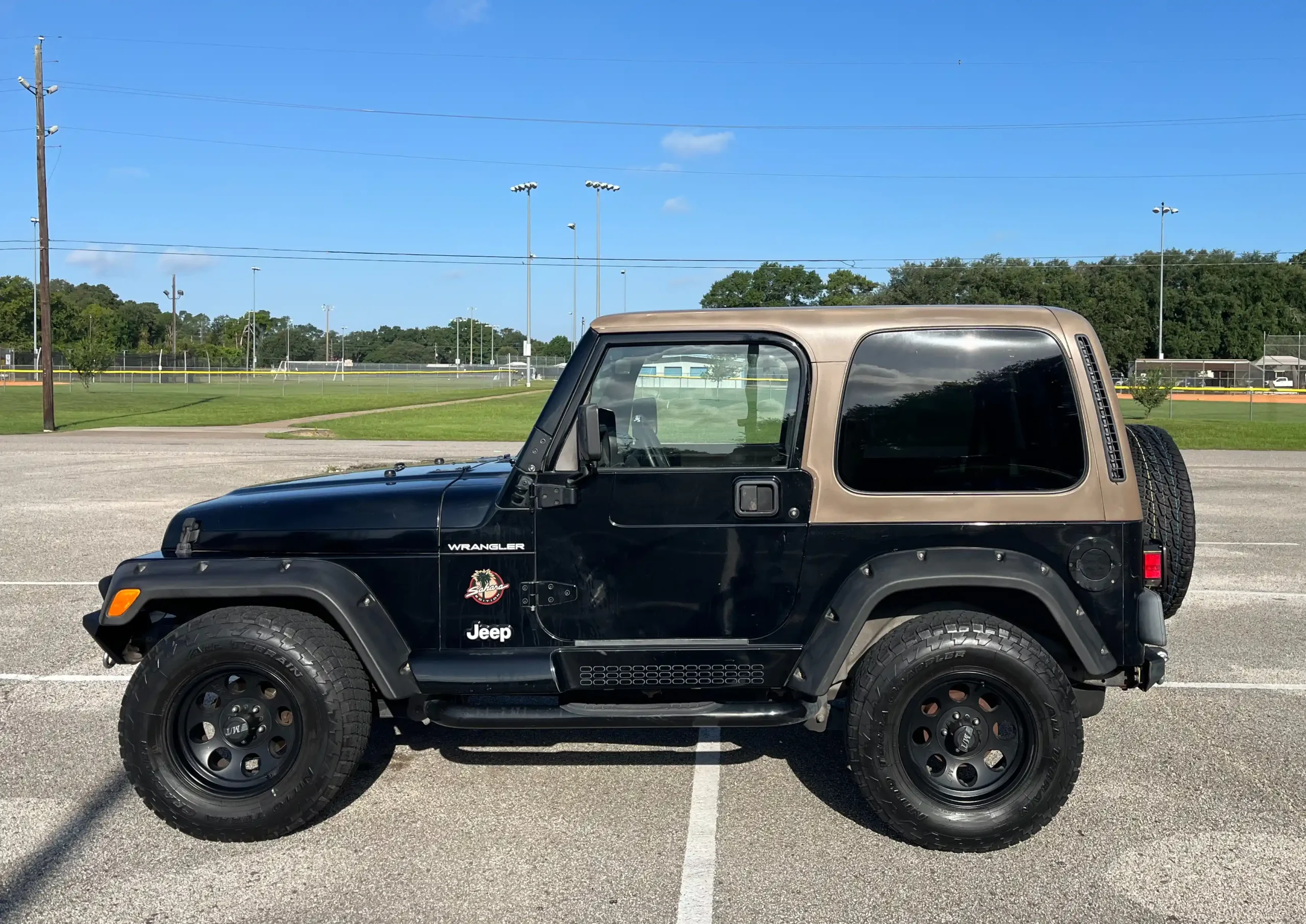 Sold: 2002 Jeep Wrangler Sahara TJ 4×4