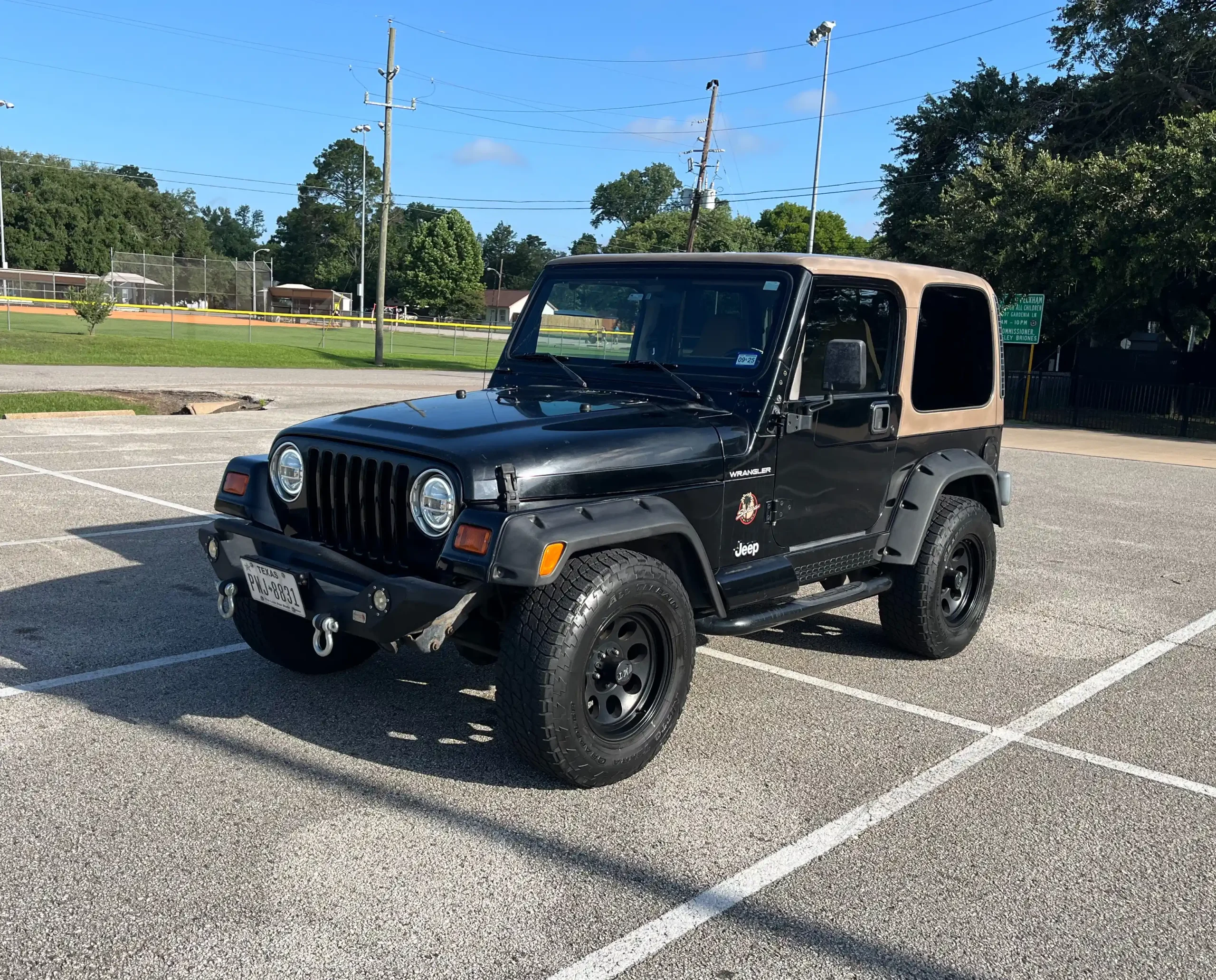 Sold: 2002 Jeep Wrangler Sahara TJ 4×4 - 2