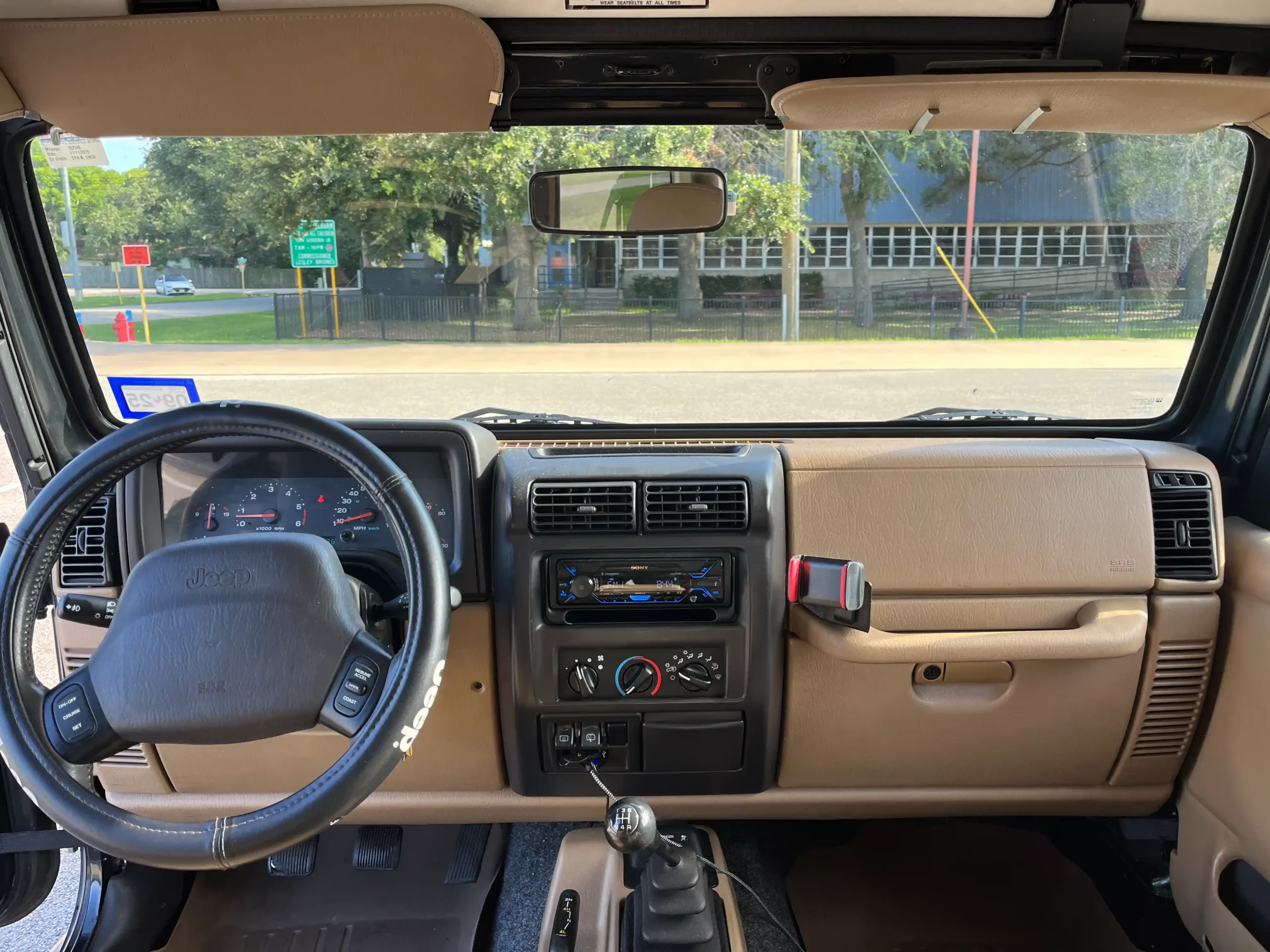 Sold: 2002 Jeep Wrangler Sahara TJ 4×4