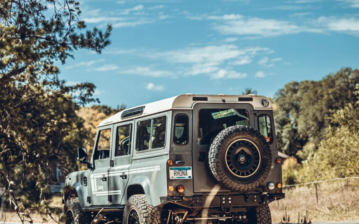 Sold: 1988 Land Rover Defender 110