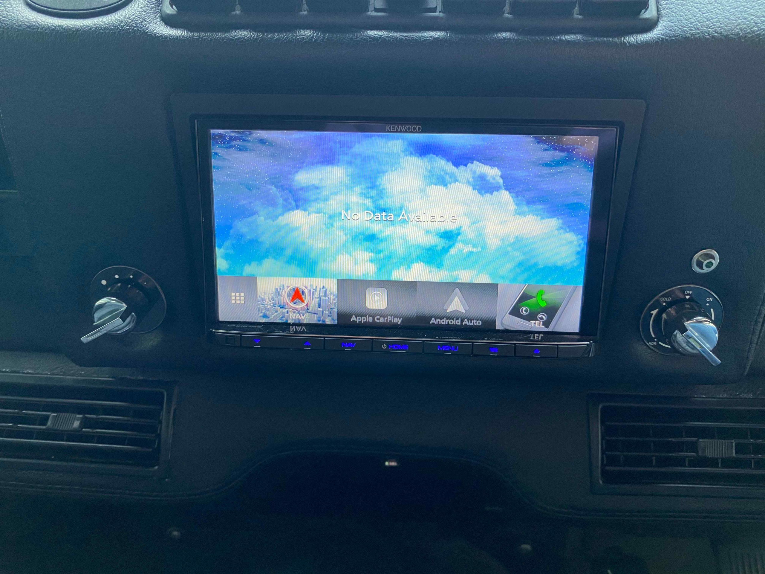 Sold: 1988 Land Rover Defender 110