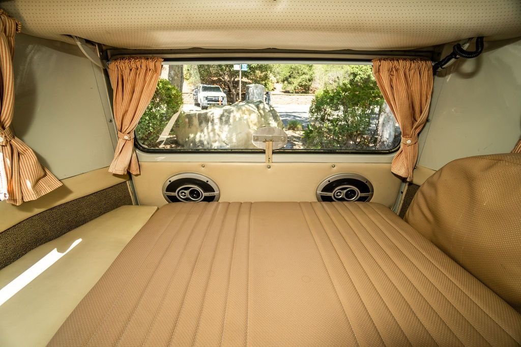 1968 Volkswagen Westfalia Camper