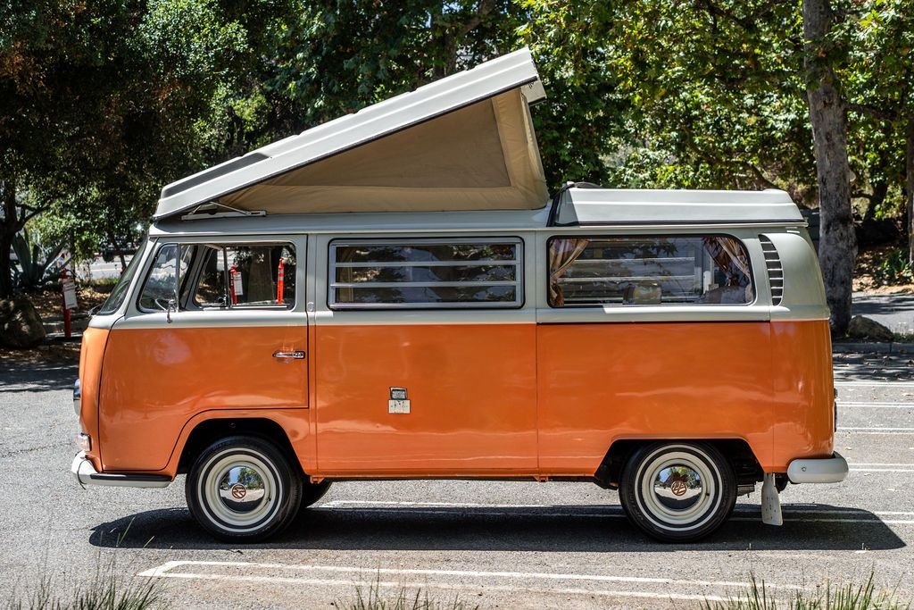 1968 Volkswagen Westfalia Camper