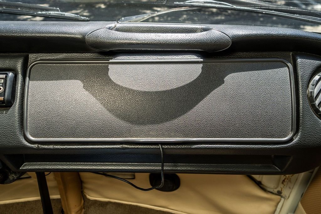 1968 Volkswagen Westfalia Camper