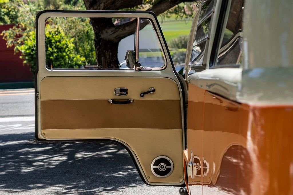 1968 Volkswagen Westfalia Camper