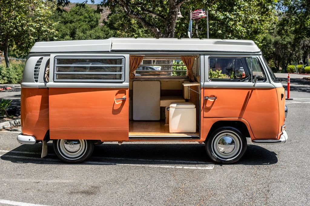 1968 Volkswagen Westfalia Camper