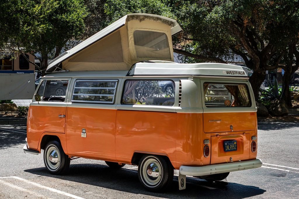 1968 Volkswagen Westfalia Camper