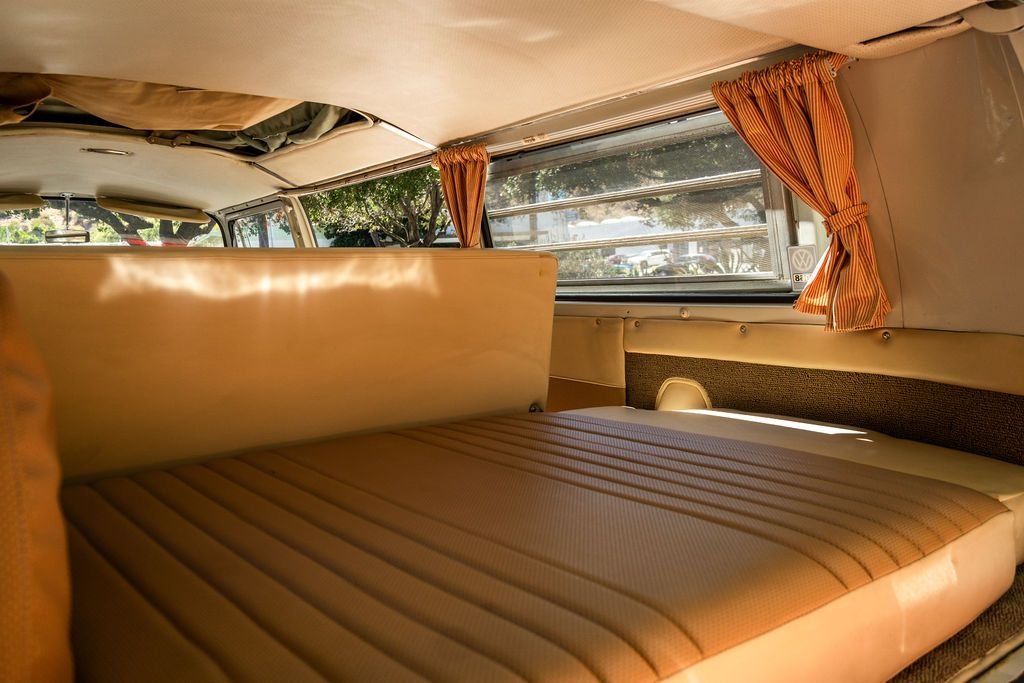 1968 Volkswagen Westfalia Camper