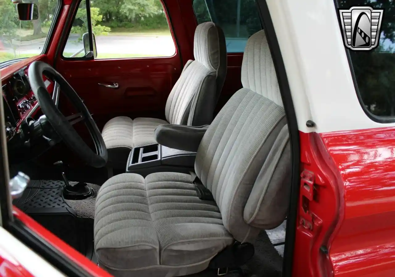 1965 Chevrolet Suburban