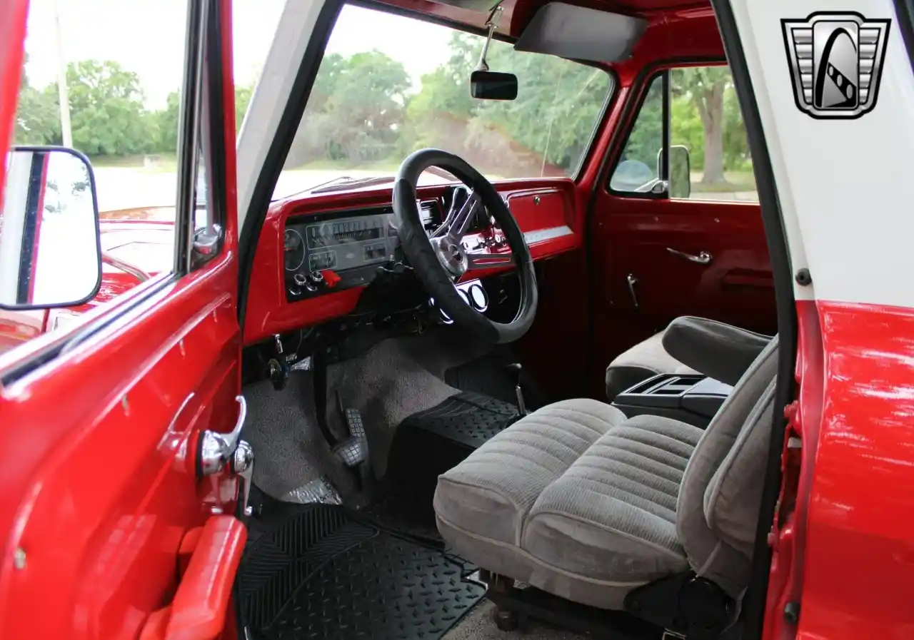 1965 Chevrolet Suburban
