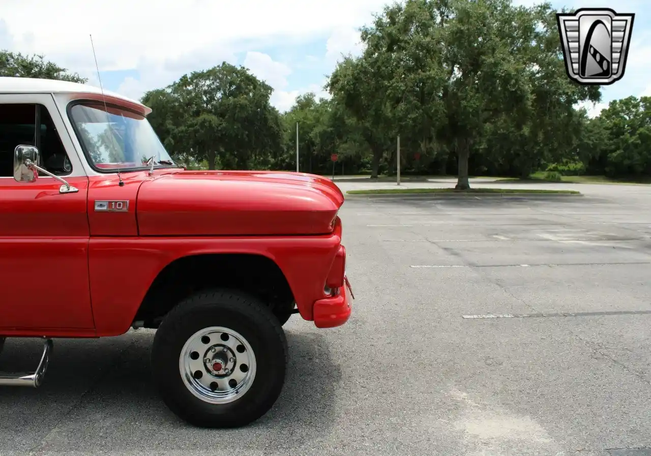 1965 Chevrolet Suburban