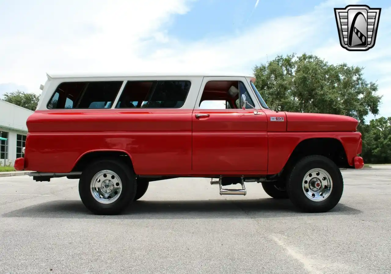 1965 Chevrolet Suburban