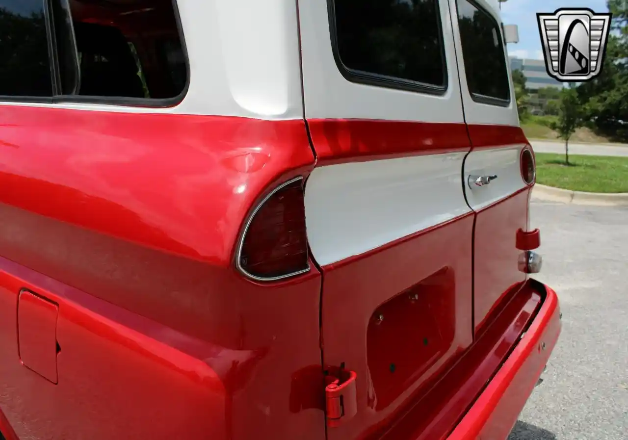 1965 Chevrolet Suburban