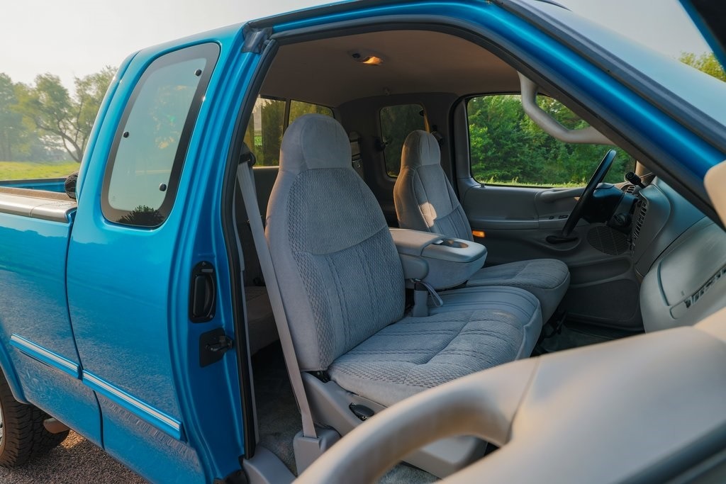 66k-Mile 1997 Ford F-150 XLT 4×4