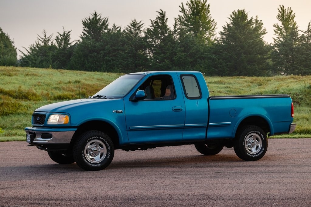 66k-Mile 1997 Ford F-150 XLT 4×4