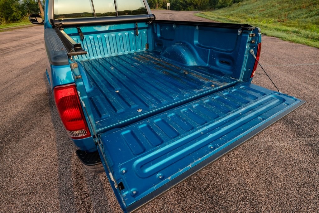 66k-Mile 1997 Ford F-150 XLT 4×4