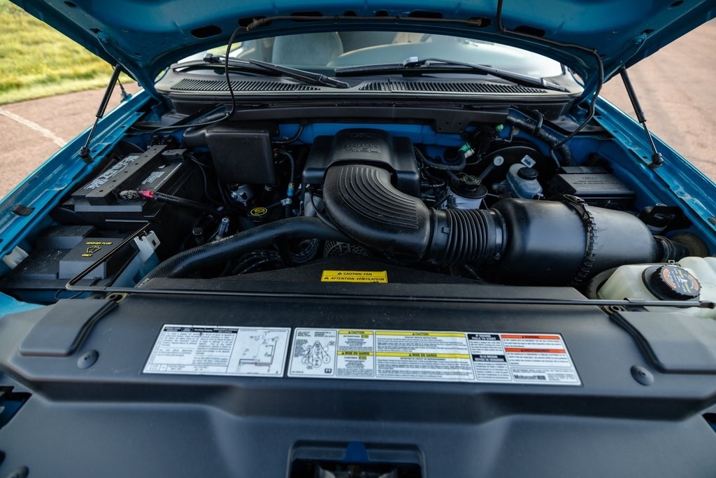 66k-Mile 1997 Ford F-150 XLT 4×4