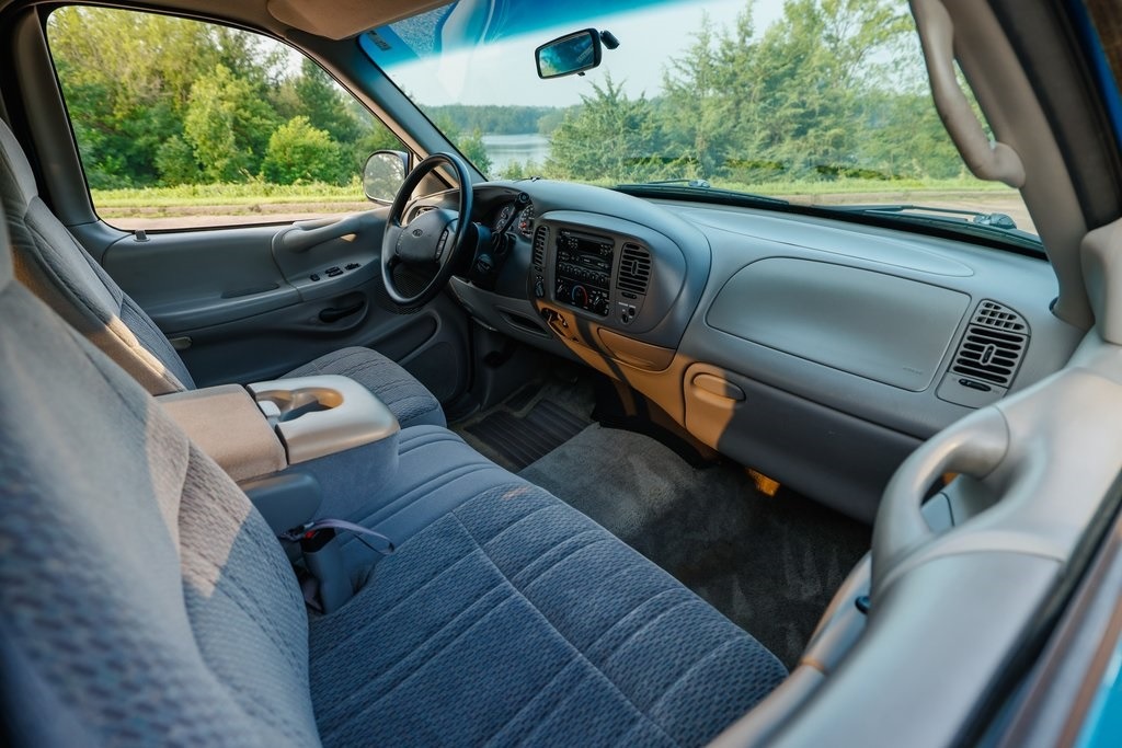 66k-Mile 1997 Ford F-150 XLT 4×4