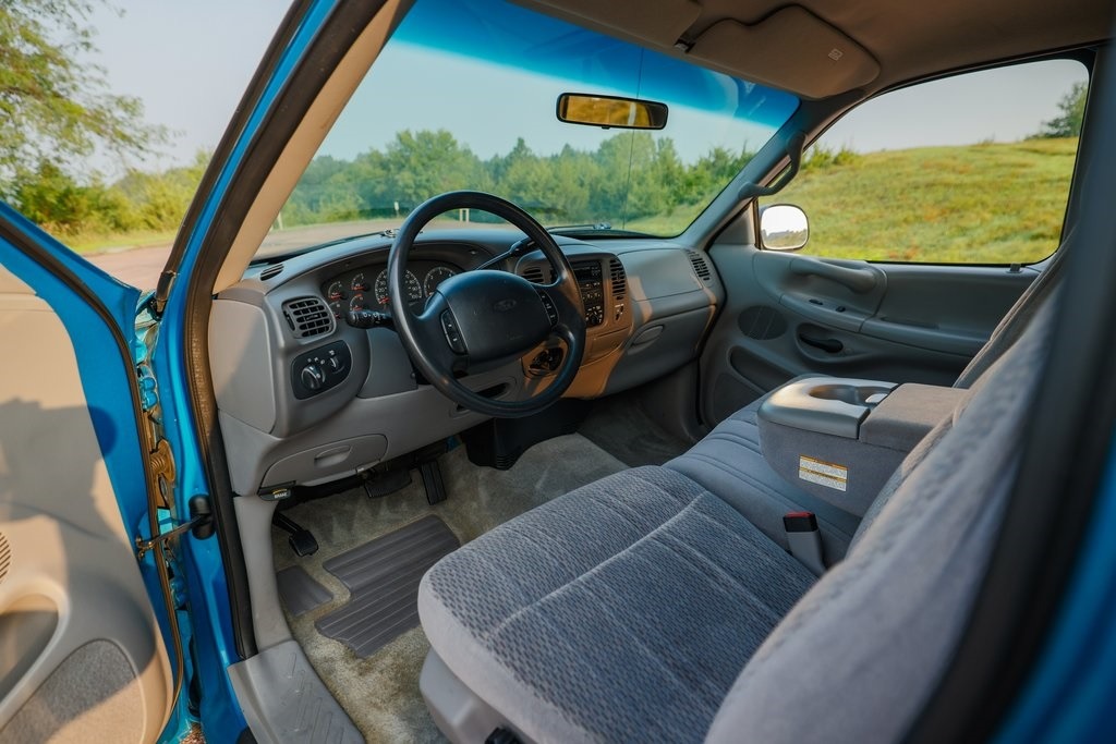 66k-Mile 1997 Ford F-150 XLT 4×4