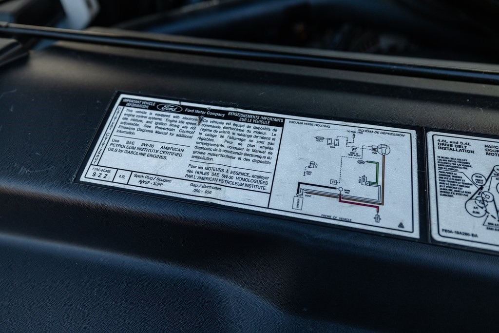 66k-Mile 1997 Ford F-150 XLT 4×4