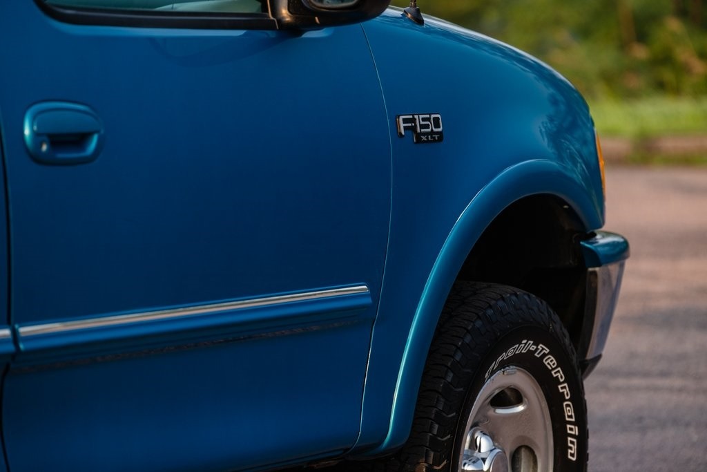 66k-Mile 1997 Ford F-150 XLT 4×4