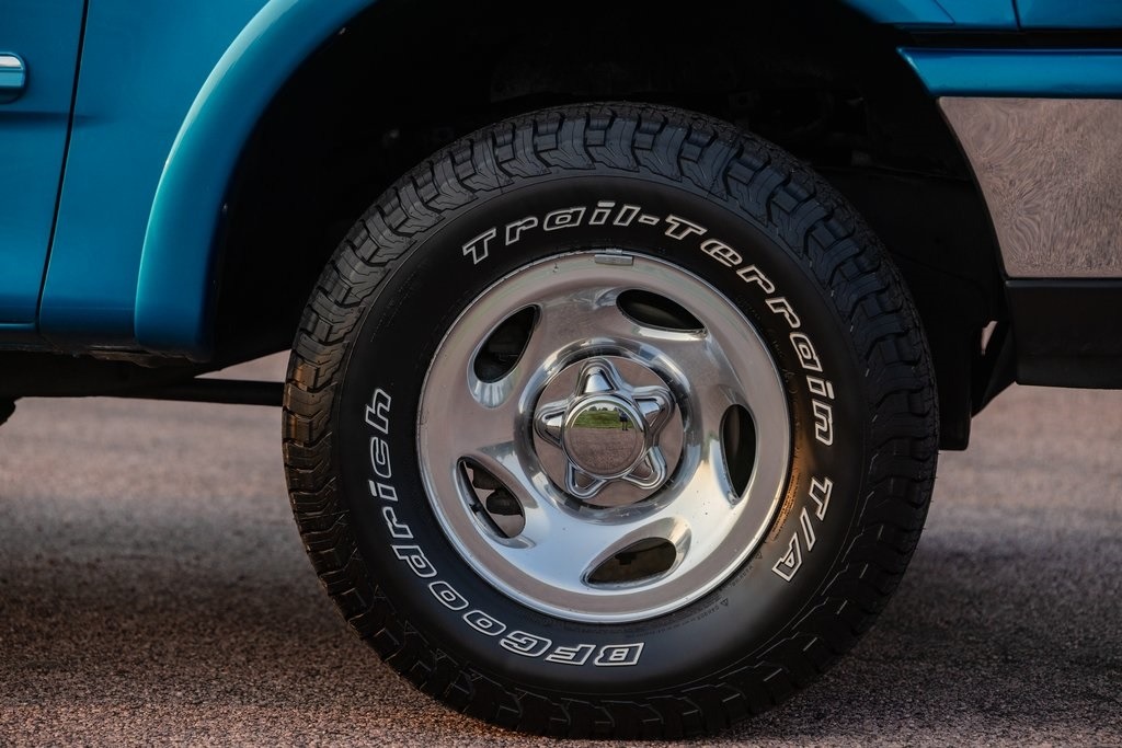 66k-Mile 1997 Ford F-150 XLT 4×4