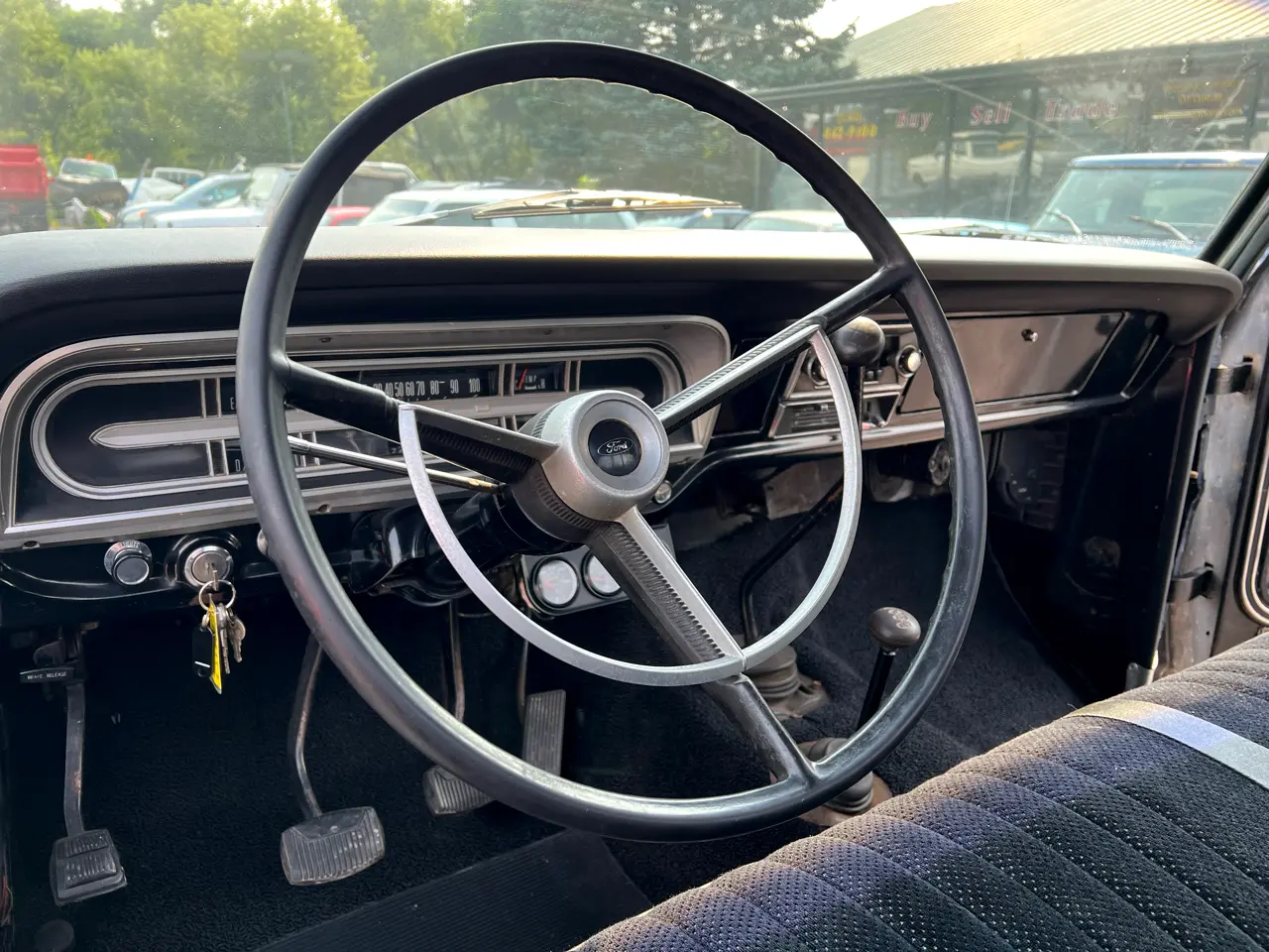 Sold: 1970 Ford F-250 Sport Custom 4×4 Highboy