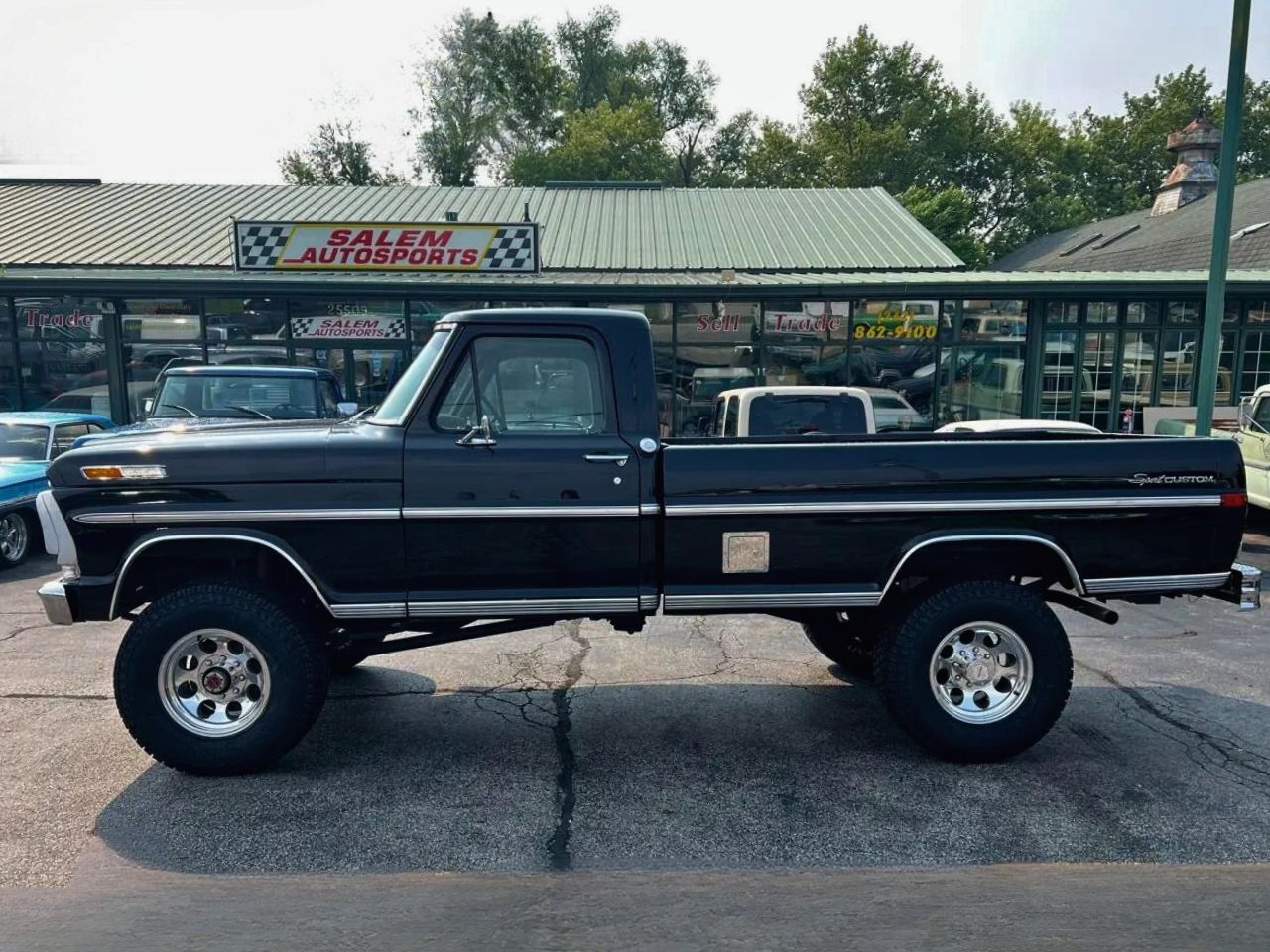 Sold: 1970 Ford F-250 Sport Custom 4×4 Highboy