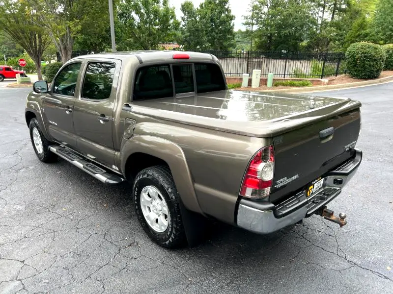 2011 Toyota Tacoma Prerunner - 5