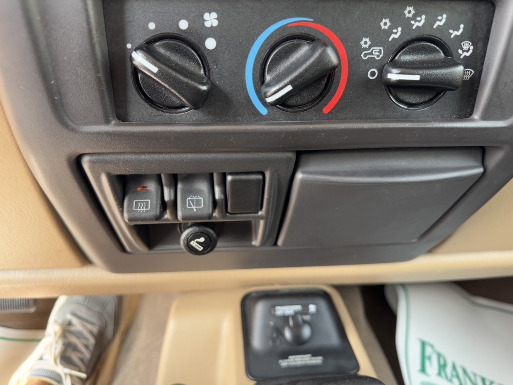 2002 Jeep Wrangler Sahara