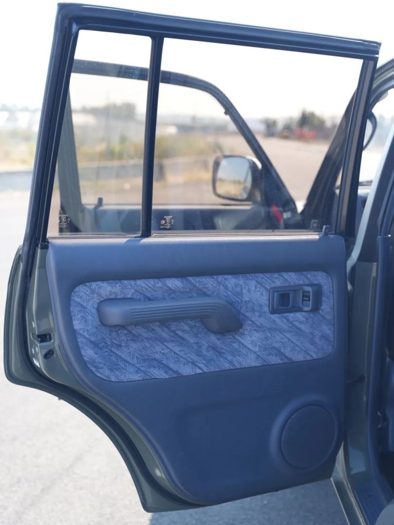 1999 Toyota Land Cruiser Prado