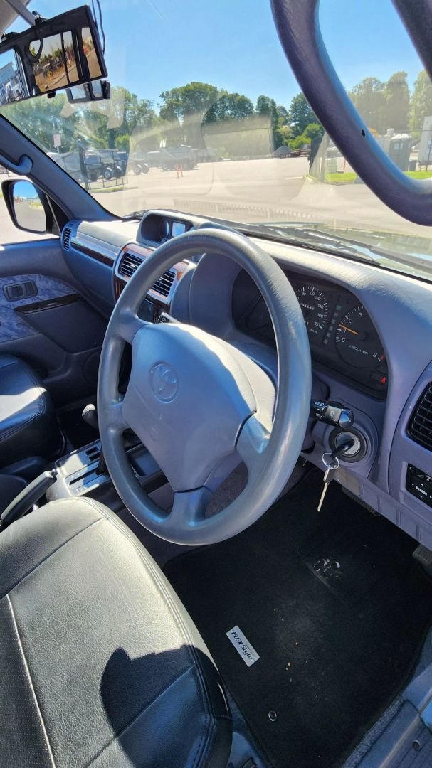 1999 Toyota Land Cruiser Prado