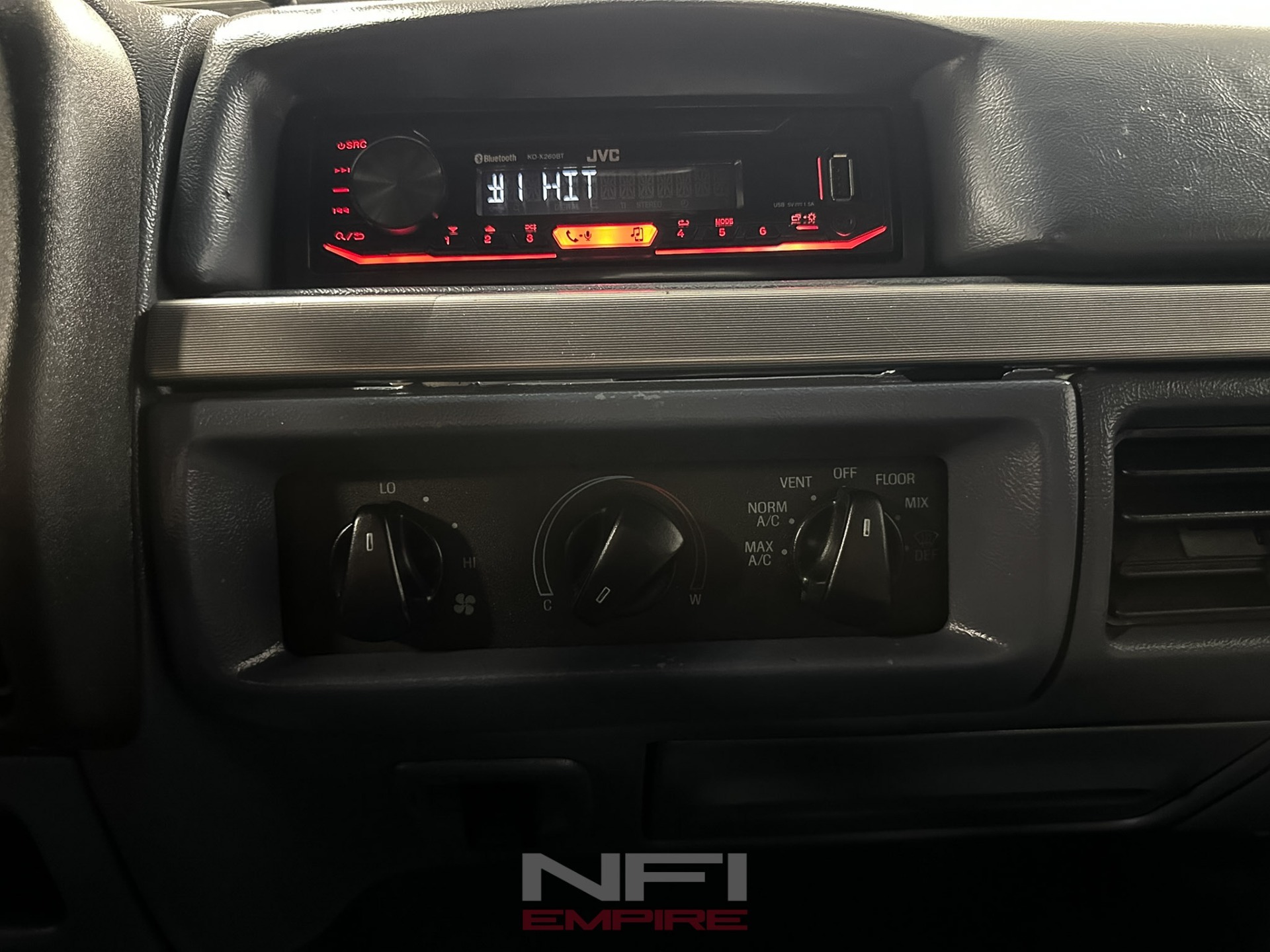 1992 Ford Bronco XLT