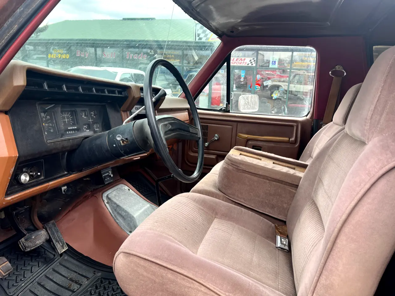 1981 Ford Bronco - 5